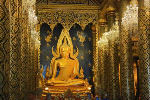 วัดพระศรีรัตนมหาธาตุ วรมหาวิหาร