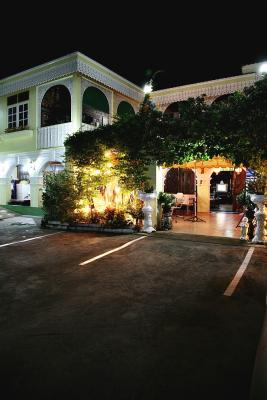 ร้านครัวบ้านไม้
